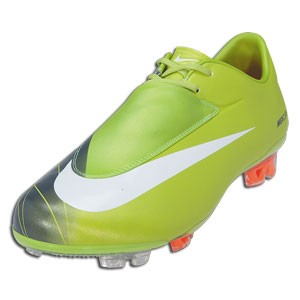ozil soccer boots