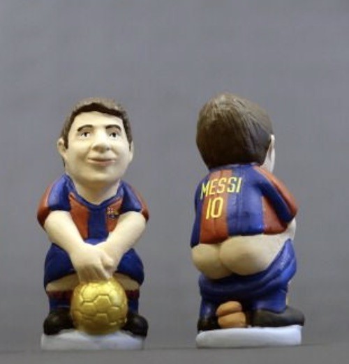 The Greatest Christmas Gift Ever: Lionel Messi on the Pot Messi Pooping