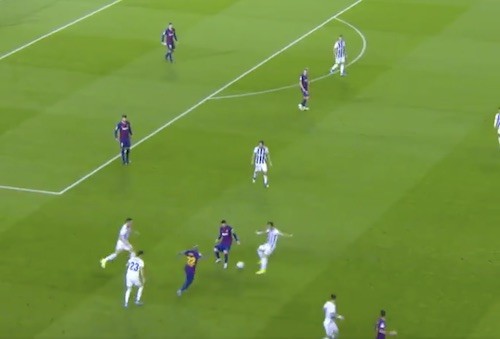 Messi Nutmeg