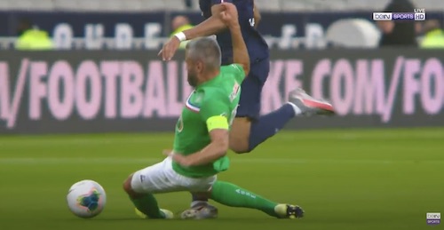 Mbappe Horror Tackle